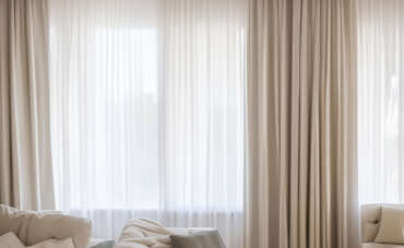 How To Choose The Right Drapes or Blinds for your house